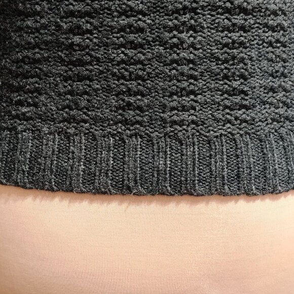 2B Loved M Grey Textured Knit Cropped Collared Button Up Sweater Y2K Layer Chic - Picture 7 of 7